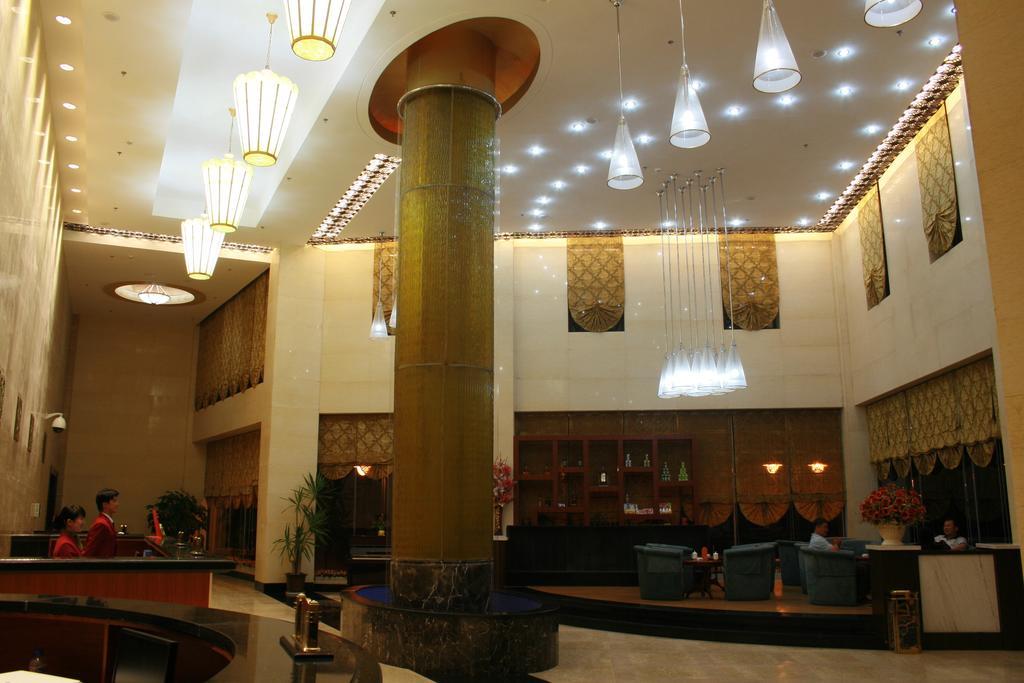 Weihai Times Business Hotel מראה חיצוני תמונה