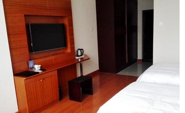 Weihai Times Business Hotel מראה חיצוני תמונה