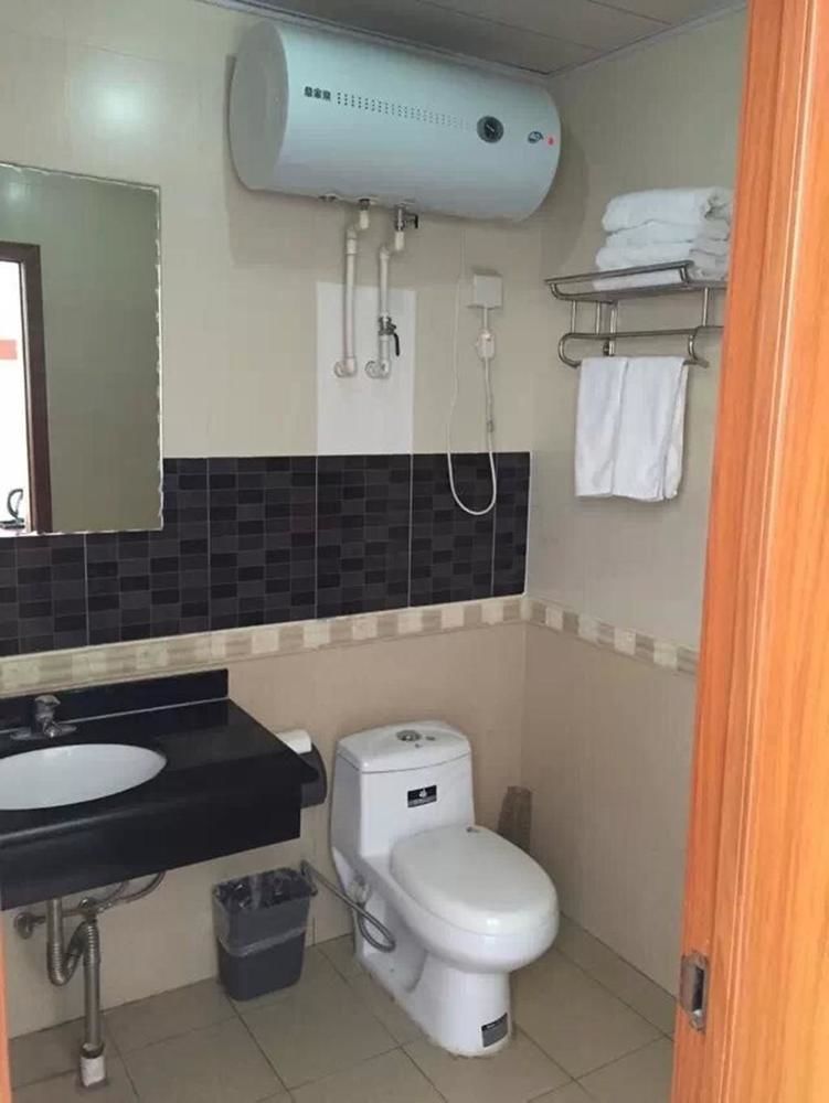 Weihai Times Business Hotel מראה חיצוני תמונה