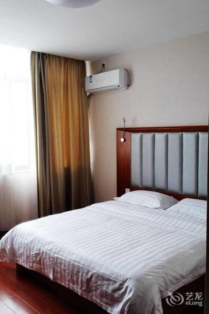 Weihai Times Business Hotel מראה חיצוני תמונה